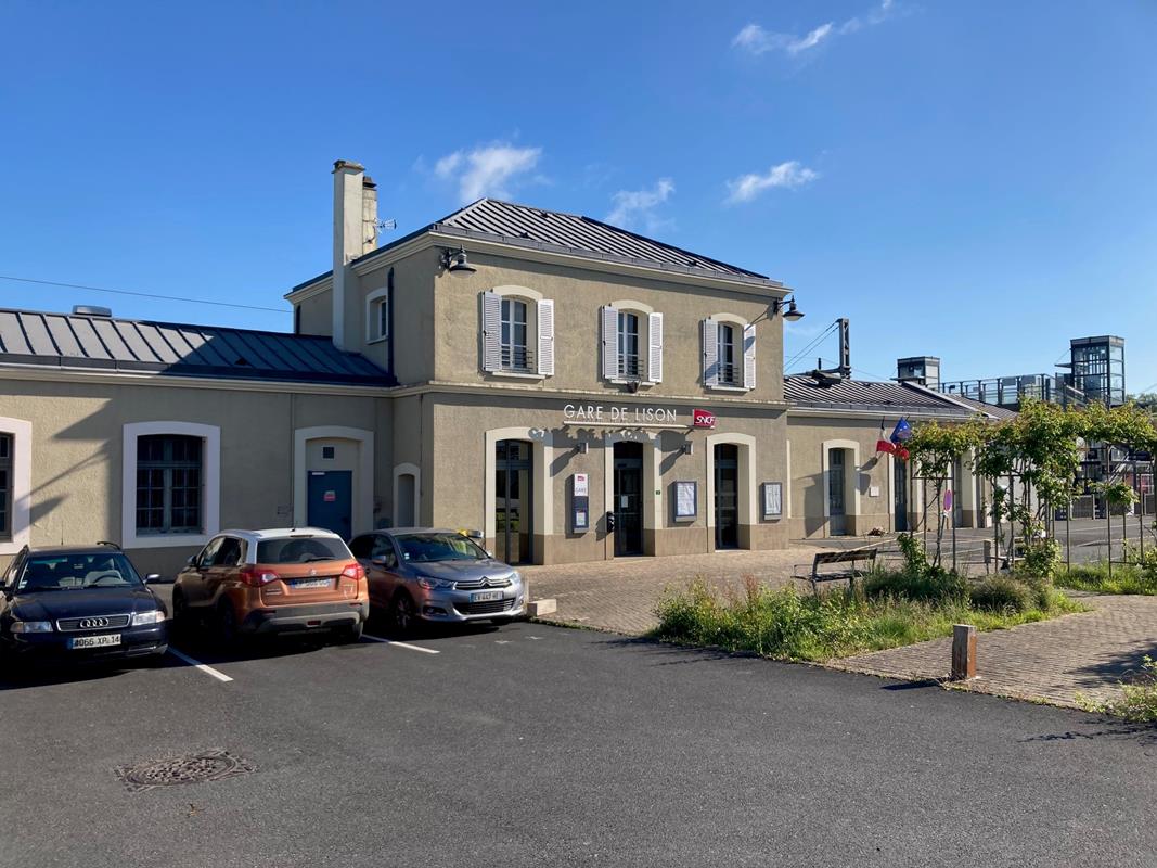 Gare de Lison